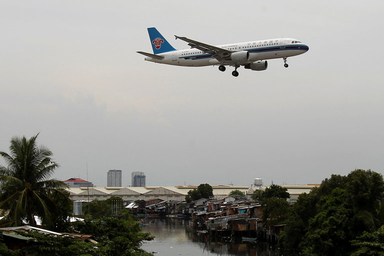 American Airlines Seeks China Southern Tie-Up as Traffic Booms